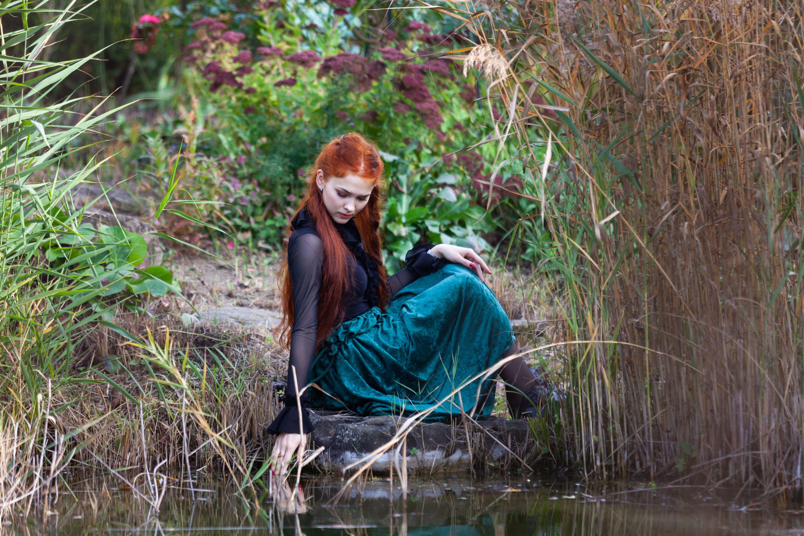 Model Viktorija im Wassergarten.