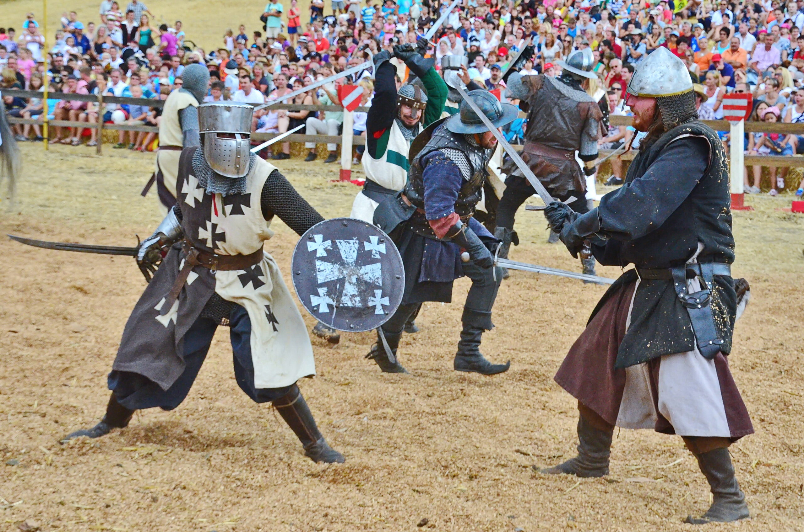 Authentischer Ritterkampf in Jedenspeigen.