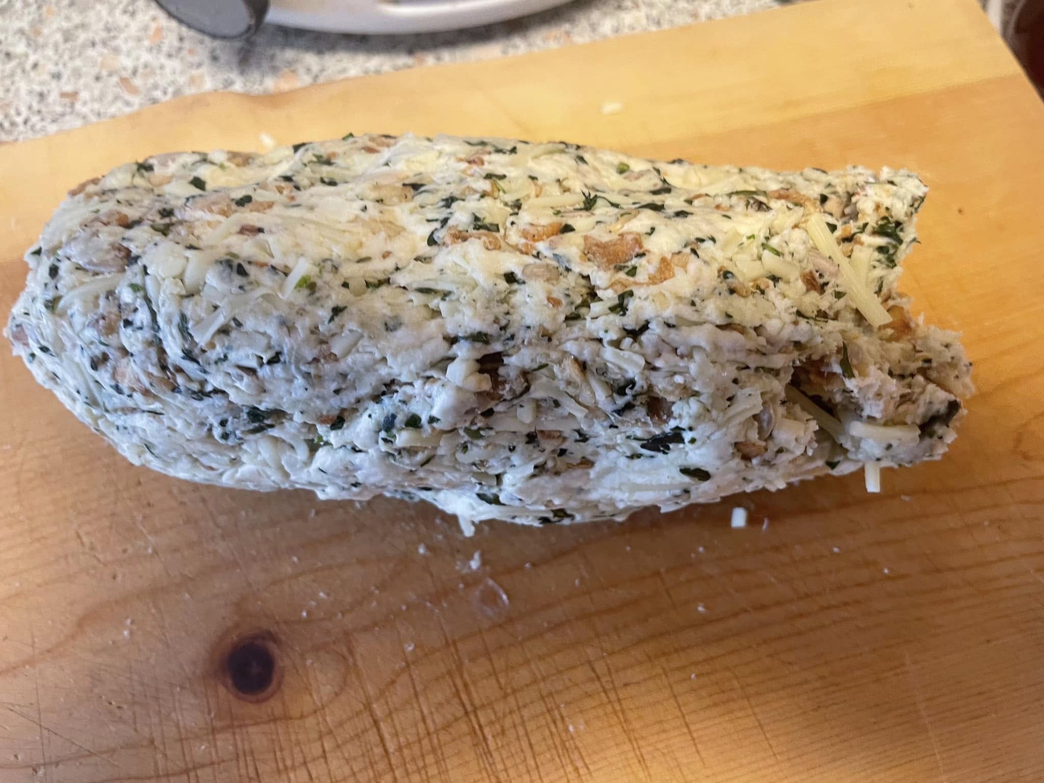 Daraus kann alles werden - glaubt man. In Kugeln geformt, gebacken mit Kräuterdip ein willkommener Snack!
© Gerda Zipfelmayer (2x)