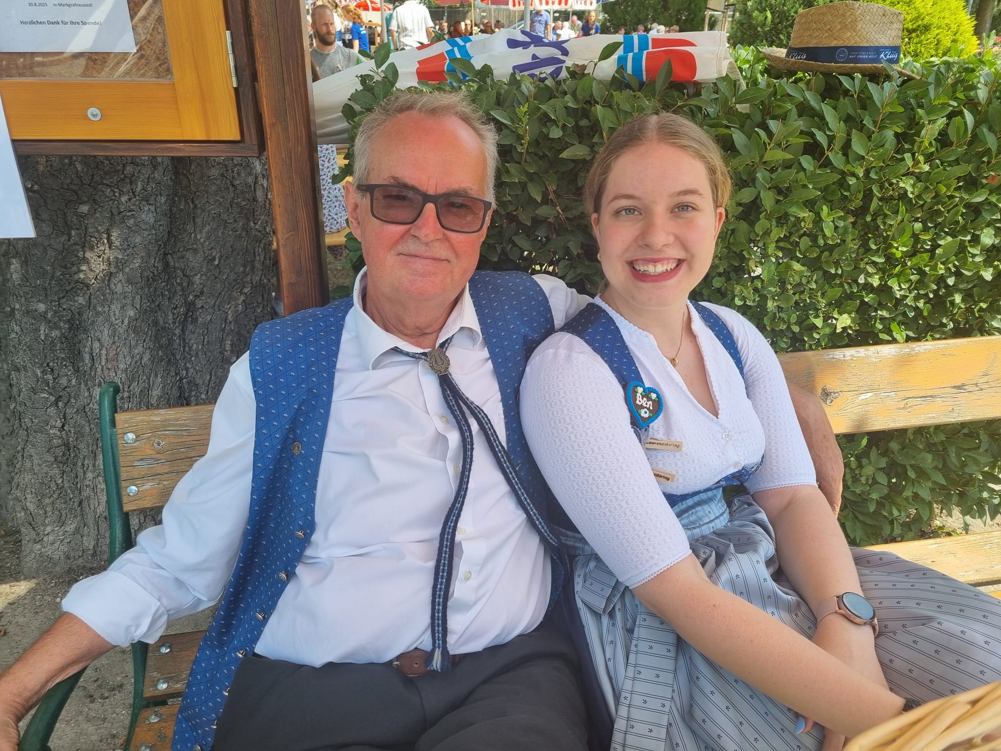 Schon am Eingang warteten die Musikvereinsmitglieder mit einem strahlenden Lächeln auf die Besucher.