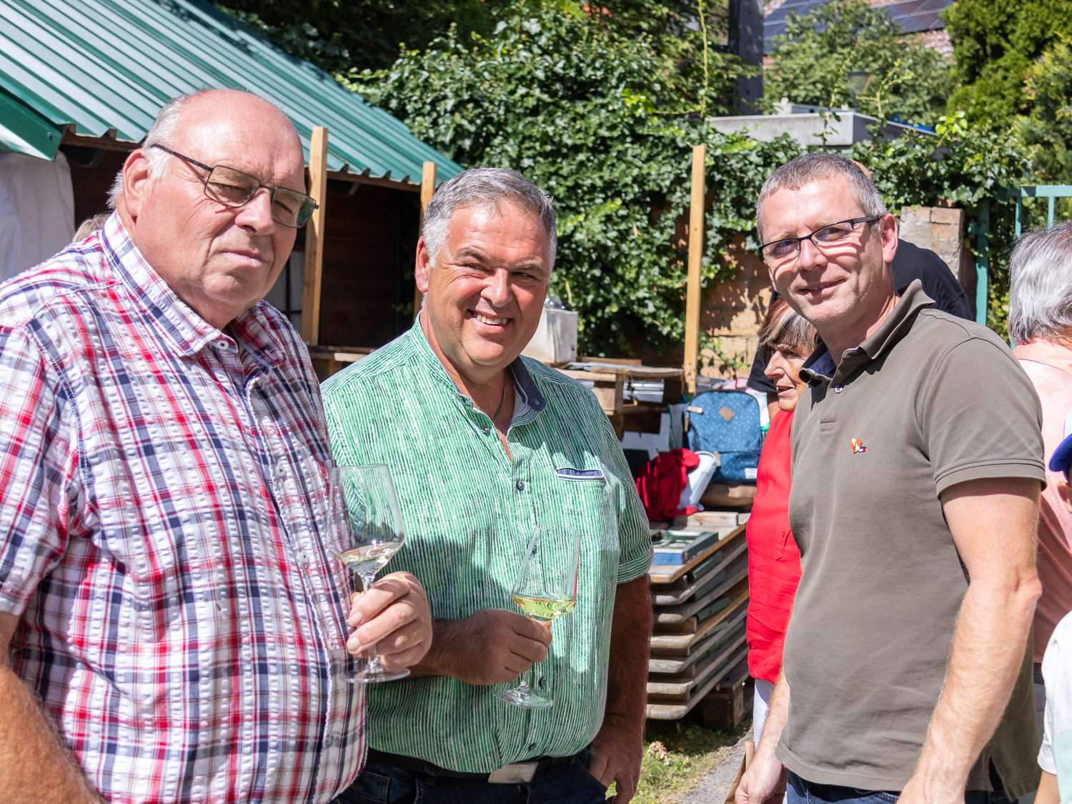 24. Bernsteinstraßenfest im Urzeitmuseum Stillfried. Walpurger und Gerda Antl luden ein.
Ein Fest für Jung und Alt, mit viel Archäologie, Unterhaltung und guten Stillfrieder Schmankerln.