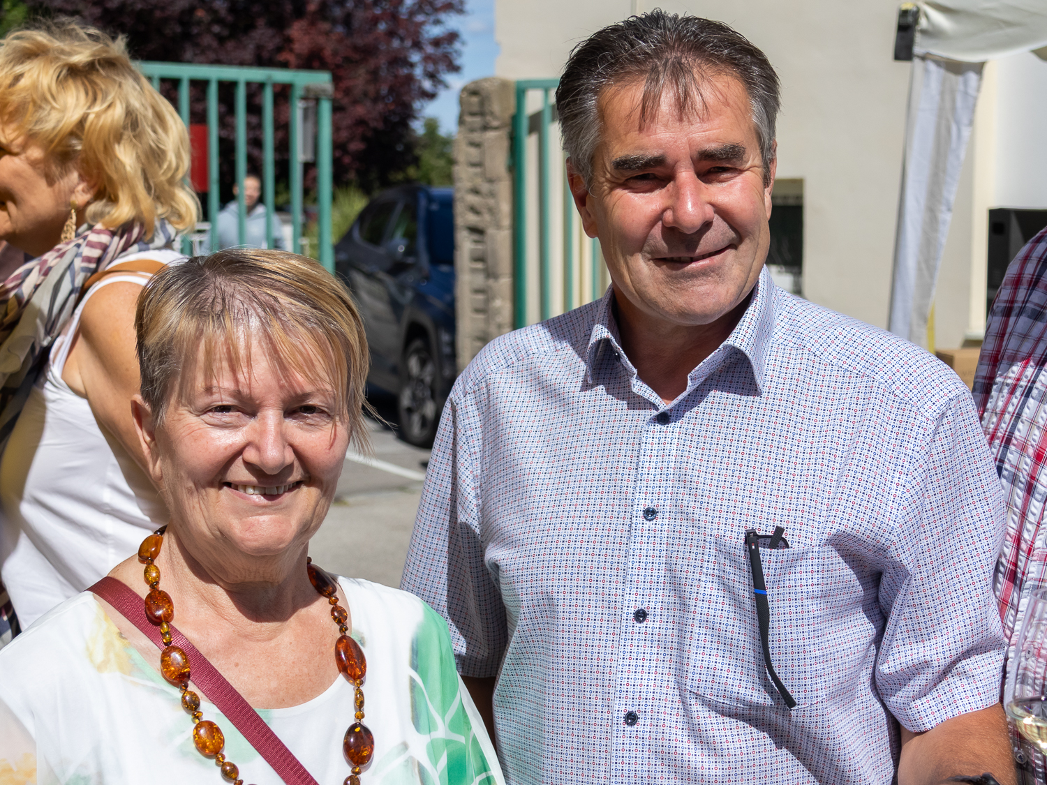 24. Bernsteinstraßenfest im Urzeitmuseum Stillfried. Walpurger und Gerda Antl luden ein.
Ein Fest für Jung und Alt, mit viel Archäologie, Unterhaltung und guten Stillfrieder Schmankerln.
