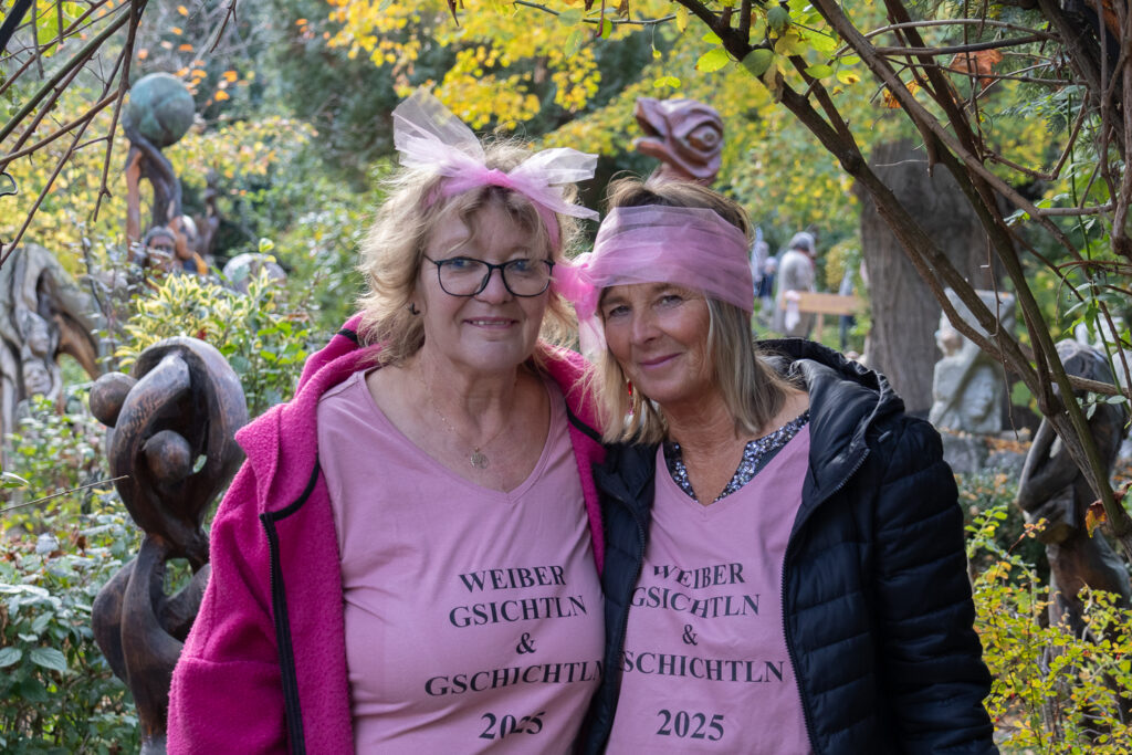 Tage der offenen Ateliers, Kunst berühren, Möglickeiten eröffnen, Kreativität spüren
Mit Harry Raab, Margit Stuckart, Eveline Slunsky, Cornelia Felkl-Ederer, Walpurga und Isabella Freudhofmaier, Nicole Bendl, Karl Pernold. Oberkreuzstetten, Niederleis, Nodendorf.