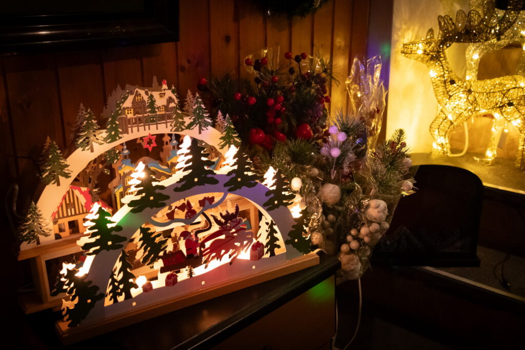 Zwischen Urzeit und Weihnachtszauber: Advent in der Stillfrieder Kellergasse