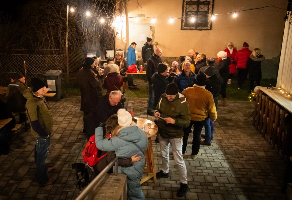Zwischen Urzeit und Weihnachtszauber: Advent in der Stillfrieder Kellergasse