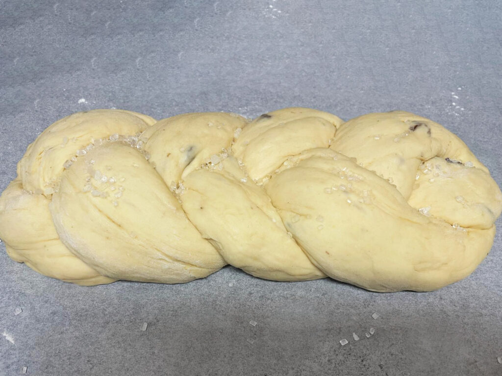 Allerheiligenstriezel von Gerda Zipfelmayer. Das Backrezept des Monats für das Weinviertel-Remasuri. © Gerda Zipfelmayer