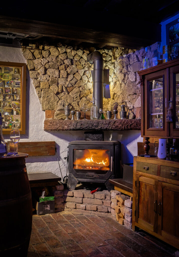 Kellergasse Hautzendorf, Joschi Schäfer, Kellergassenführer, Weinkeller, Weinviertel-Remasuri, Keller-Revitalisierung, Kellergassenfest, Trio Weltlin, Kreuttal, ©Regina Courtier