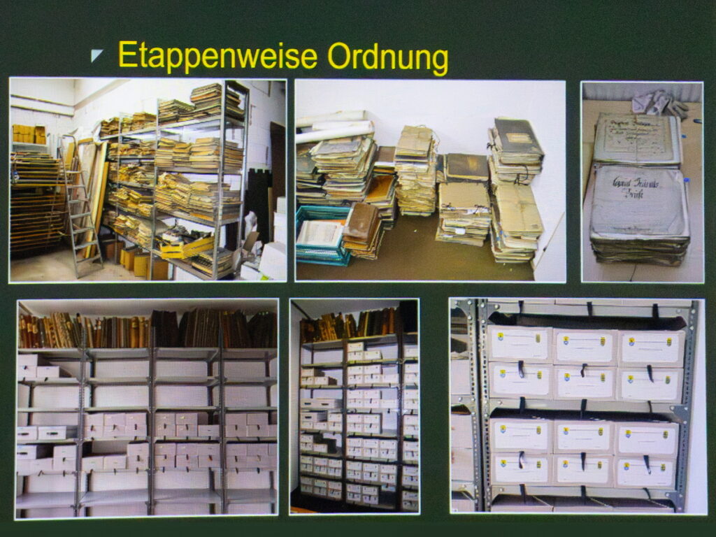 Zeitfenster, Historisches Archiv Groß-Enzersdorf, Heimatverein,  Joseph Redl, Groß Enzersdorf, Regina Courtier, Weinviertel-Remasuri, Verwaltungsakten, Behördenschriftgut