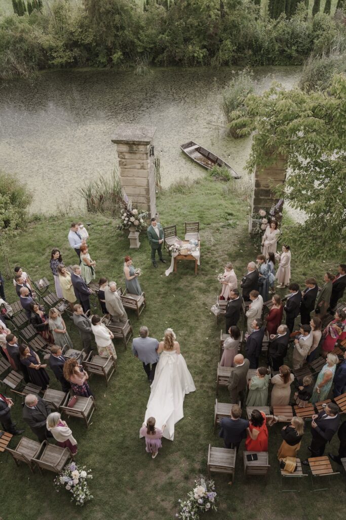 Schloss Haggenberg, Hagenberg, Fallbach, Blumen-Gartler, Zwingendorf, Elisabeth Nitsch, Osmann, Hochzeitslocation, Brautstrauß, Party, Floristik, Hochzeitsfloristik, Austrian Wedding Award, Niederösterreich, Weinviertel-Remasuri