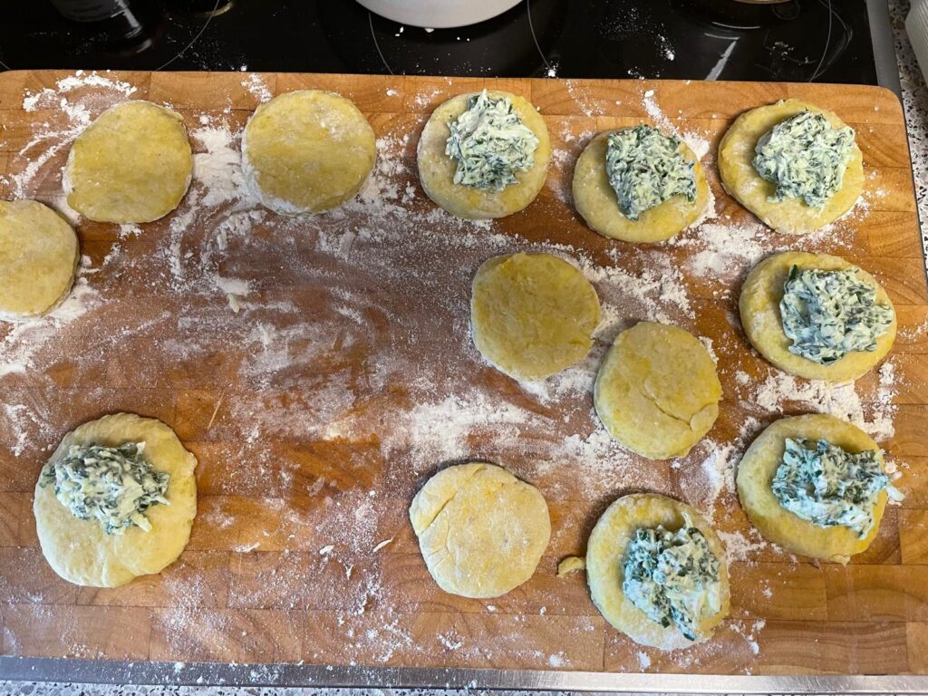 Bärlauchplatzki, Bärlauchzeit, Gerda Zipfelmayer, Rezept des Monats, Weinviertel-Remasuri, © Gerda Zipfelmayer