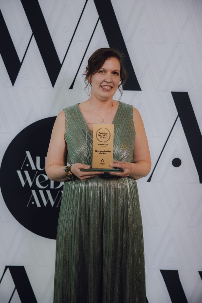 Schloss Haggenberg, Hagenberg, Fallbach, Blumen-Gartler, Zwingendorf, Elisabeth Nitsch, Osmann, Hochzeitslocation, Brautstrauß, Party, Floristik, Hochzeitsfloristik, Austrian Wedding Award, Niederösterreich, Weinviertel-Remasuri