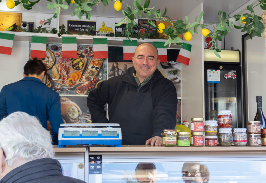 Frischemarkt, © Regina Courtier, Weinviertel-Remasuri, Groß-Enzersdorf, Monika Obereigner-Sivec, Wochenmarkt, Anbieter, Saisonal