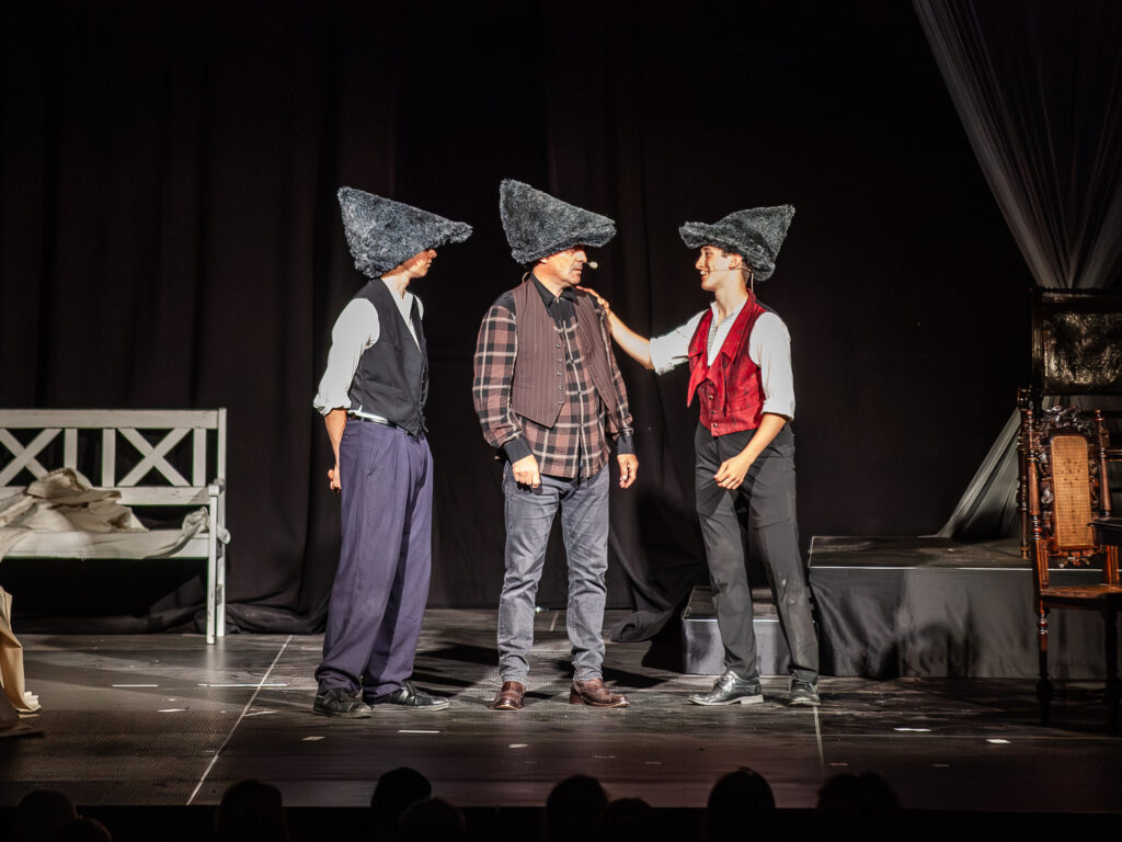 Korneuburger für Korneuburger, Werftbühne, Dracula, Karl Wozek, Julia Wozek, Halle 55, Events in Korneuburg, Regina Courtier, Weinviertel-Ramsuri