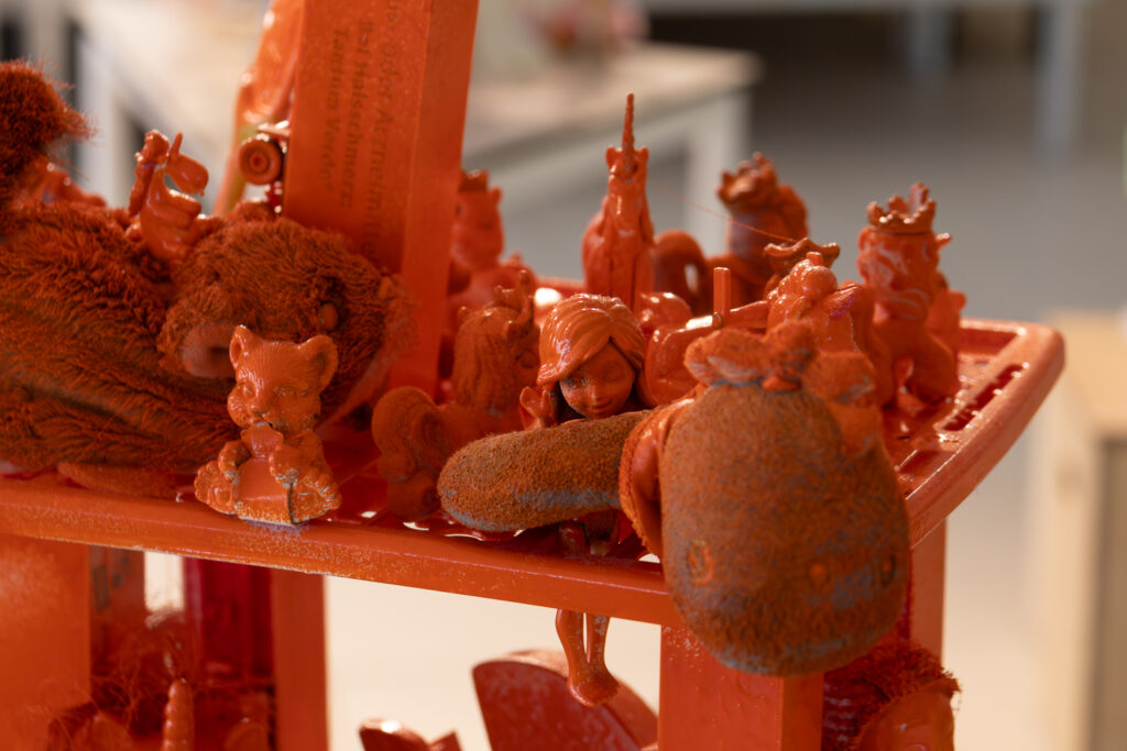 Viertelfestival, Veronika Goller, Marlies Döltl, Andrea Steineder, Volksschule Wolkersdorf, Wolkersdorf, Skulpturen, Jugendkultur, Kunst, Spielzeug,
