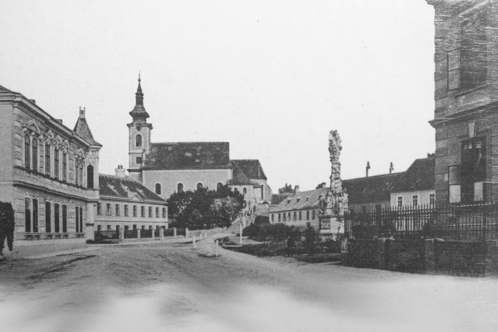 © Regina Courtier, Weinviertel-Remasuri, Topothek, Postkarten, Alte Fotos, Dokumente, Alexander Schatek, Weinviertel, Leader Region Weinviertel Ost, Online-Archiv.