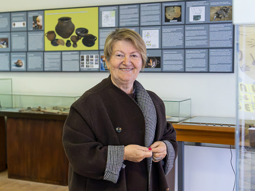 ©Regina Courtier,
Weinviertel-Remasuri,
Walpurga Antl-Weiser,
Wissenschaftlerin,
Urzeitmuseum Stillfried,
Archäologie,
Venus von Willendorf,
Sieben von Stillfried