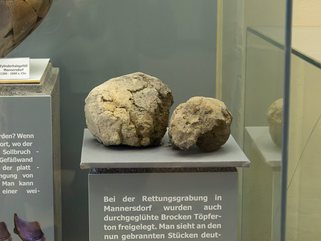 ©Regina Courtier,
Weinviertel-Remasuri,
Walpurga Antl-Weiser,
Wissenschaftlerin,
Urzeitmuseum Stillfried,
Archäologie,
Venus von Willendorf,
Sieben von Stillfried
